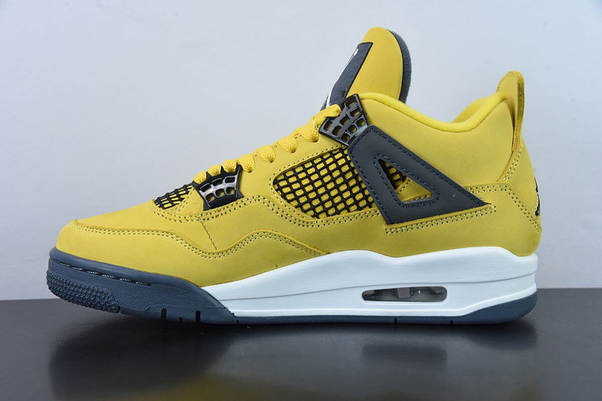 Air Jordan 4 Retro Lightning (2021) Air jordan 4 Sneaker